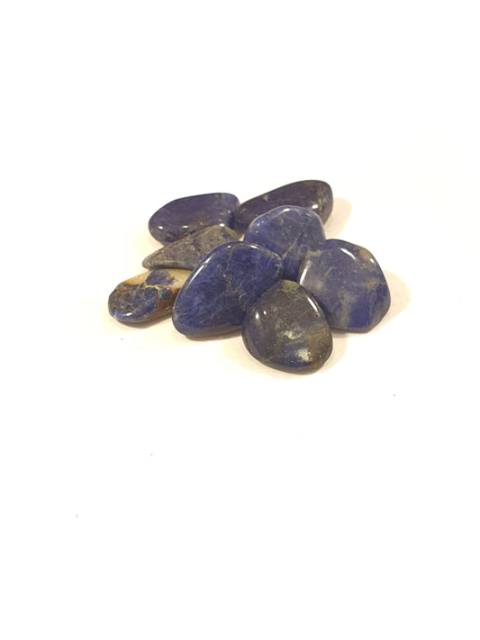 Sodalite  (raw/polished)