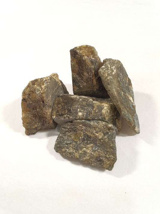 Labradorite (raw)